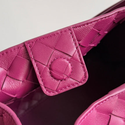 BOTTEGA VENETA 25S SMALL PARACHUTE 29 IN RASPBERRY PINK CALFSKIN GOLD HARDWARE
