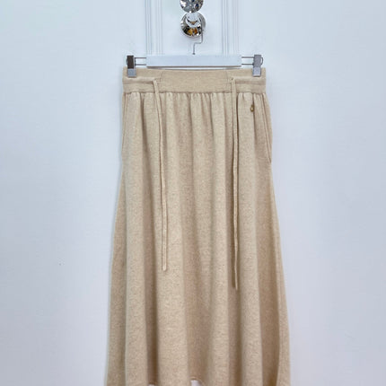 LP SKIRT STYLE 120