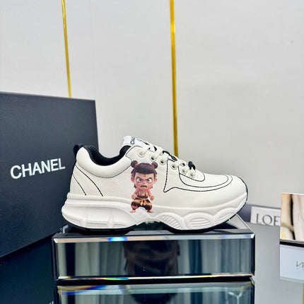 TRAINERS SNEAKER IN WHITE CALFSKIN WITH STICKER 238629