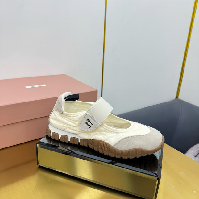 BALLERINAS SHOES IN WHITE TYRE TECHNICAL FABRIC GREY SUEDE