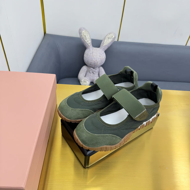 BALLERINAS SHOES IN DARK GREEN TYRE TECHNICAL FABRIC AND SUEDE