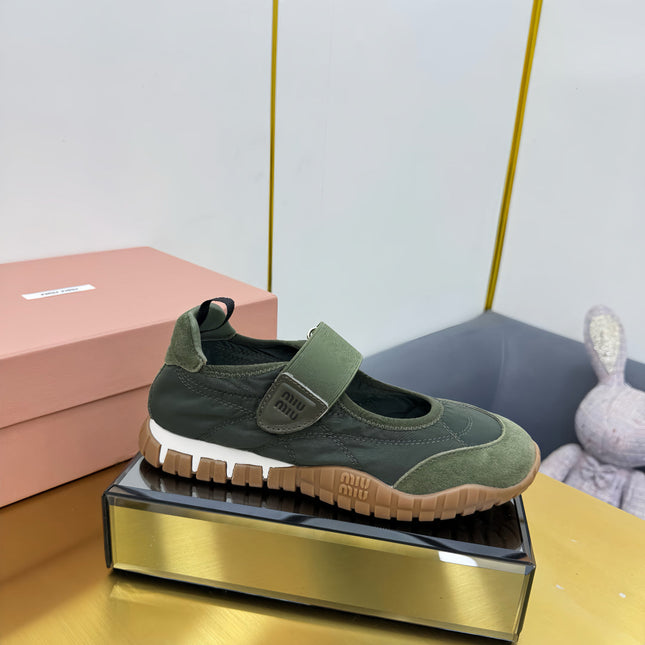 BALLERINAS SHOES IN DARK GREEN TYRE TECHNICAL FABRIC AND SUEDE