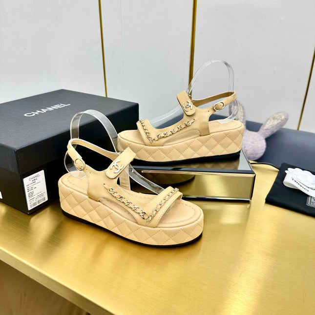 CC WEDGE SANDALS 25S IN BEIGE CALFSKIN WITH GOLD HARDWARE