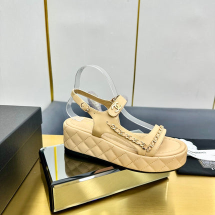 CC WEDGE SANDALS 25S IN BEIGE CALFSKIN WITH GOLD HARDWARE