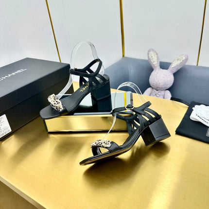 CC HIGH SANDAL 25S IN BLACK CALFSKIN