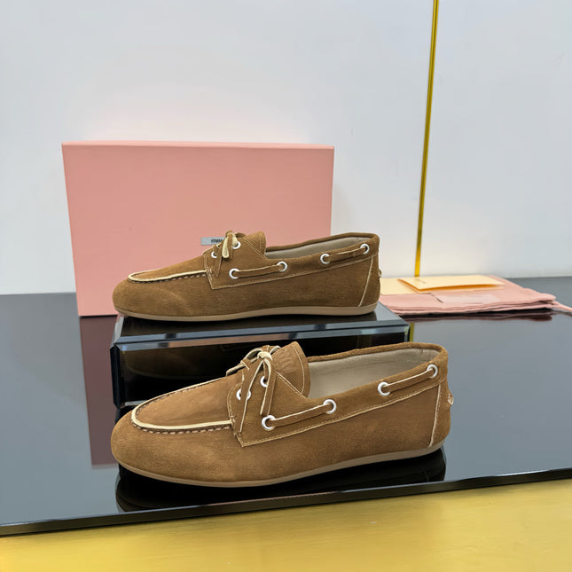 BOAT SHOES IN DARK BEIGE SUEDE