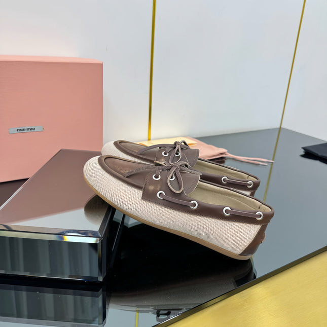 BOAT SHOES IN BROWN CALFSKIN AND BEIGE CANVAS