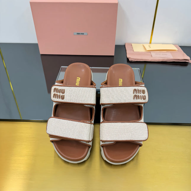 PLATFORM SANDALS IN BROWN EVA SOLE WHITE WITH BROWN POLKA DOTS