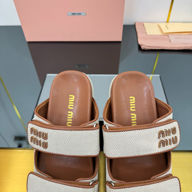 PLATFORM SANDALS IN BROWN EVA SOLE WHITE WITH BROWN POLKA DOTS