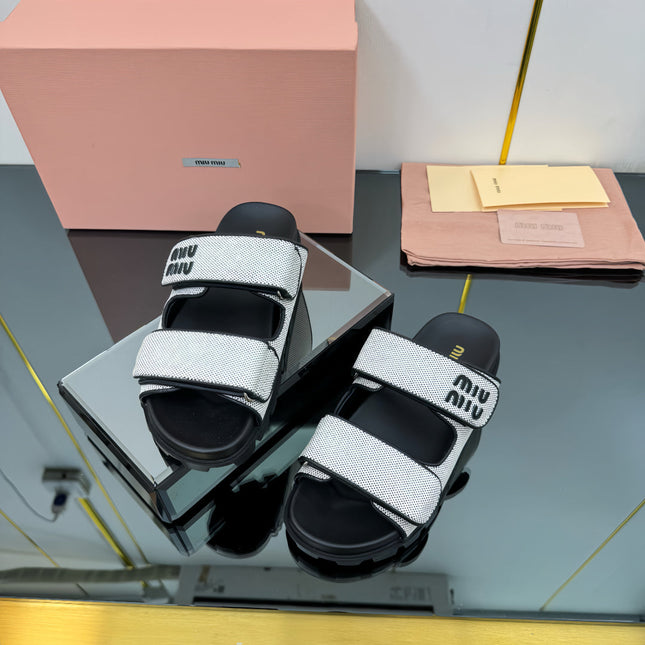 PLATFORM SANDALS IN BLACK EVA SOLE WHITE WITH BLACK POLKA DOTS