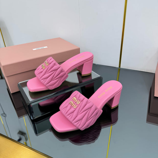 MATELASSÉ SLIDES PUMP IN PINK CALFSKIN