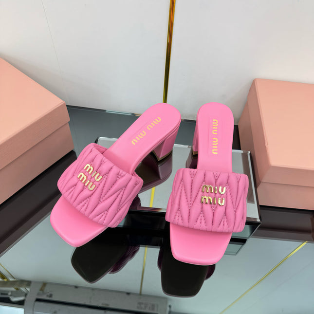 MATELASSÉ SLIDES PUMP IN PINK CALFSKIN
