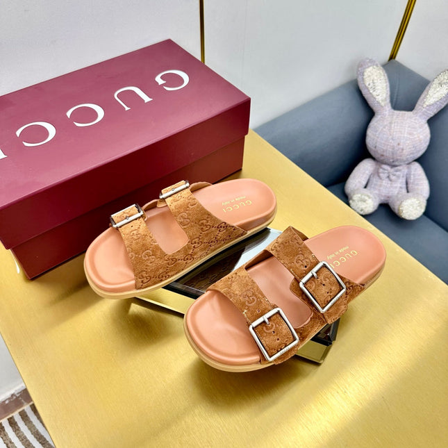 GG SANDALS IN ORANGE LAMBSKIN MIX SUEDE EMBOSSED LOGO