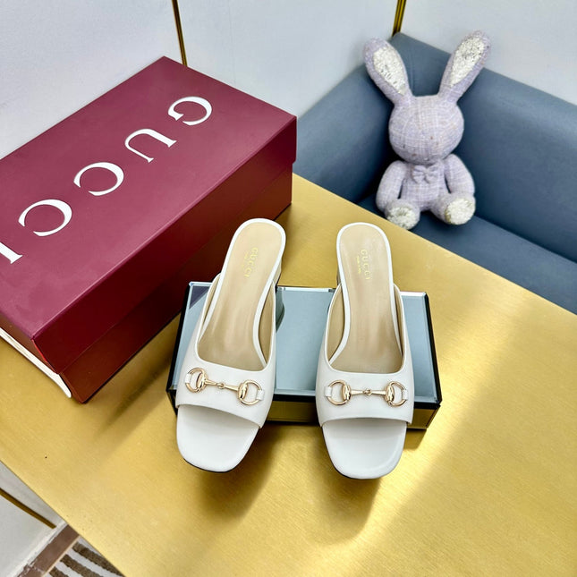 GG HIGH HEELS 65 IN CREAM WHITE CALFSKIN WITH GOLD HARDWARE