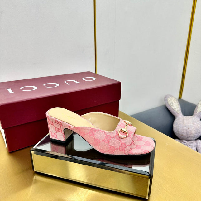 GG HIGH HEELS 65 IN PINK FABRIC WITH GOLD HARDWARE