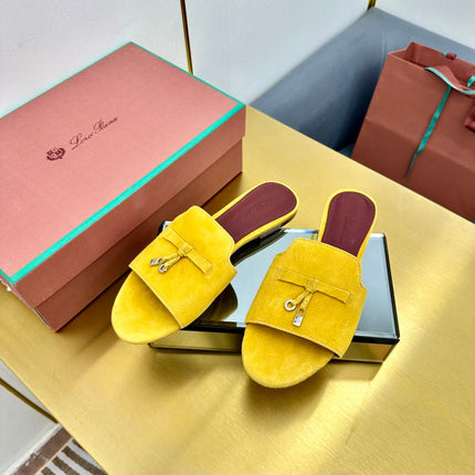 LP SANDALS 25S IN DARK YELLOW SUEDE WITH SILVER HARDWARE