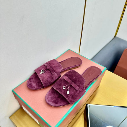 LP SANDALS 25S IN WINE PURPLE SUEDE WITH SILVER HARDWARE