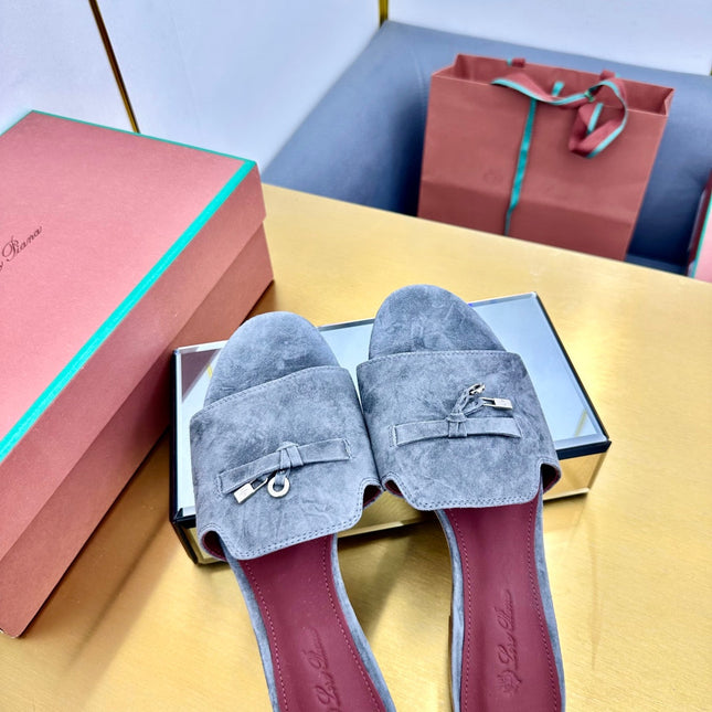 LP SANDALS 25S IN DARK GRAY SUEDE WITH SILVER HARDWARE