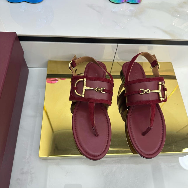 GG FLAT THONG SANDALS WITH ANKLE STRAP IN RED LAMBSKIN