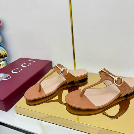THONG SANDALS IN BROWN LAMBSKIN PRINTED LOGO WITH GOLD HARDWARE