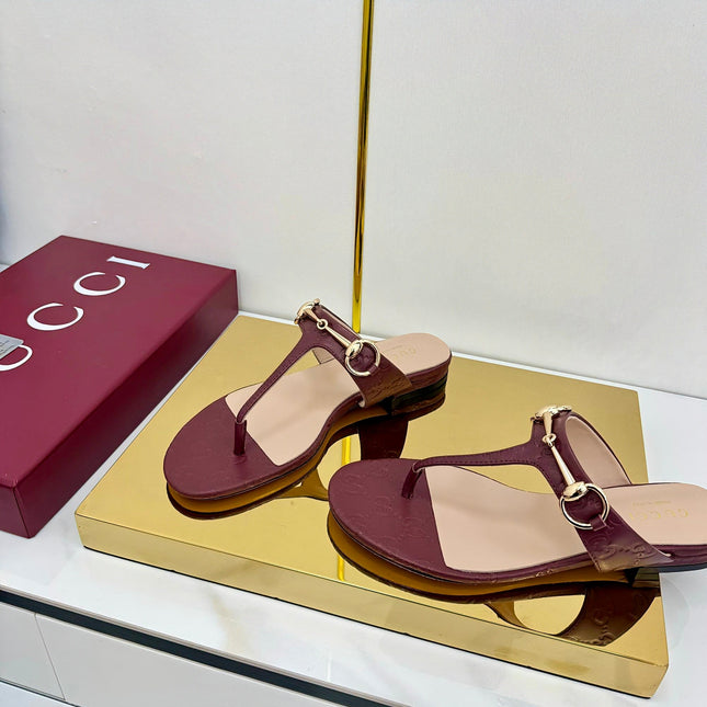 THONG SANDALS IN RED LAMBSKIN PRINTED LOGO WITH GOLD HARDWARE