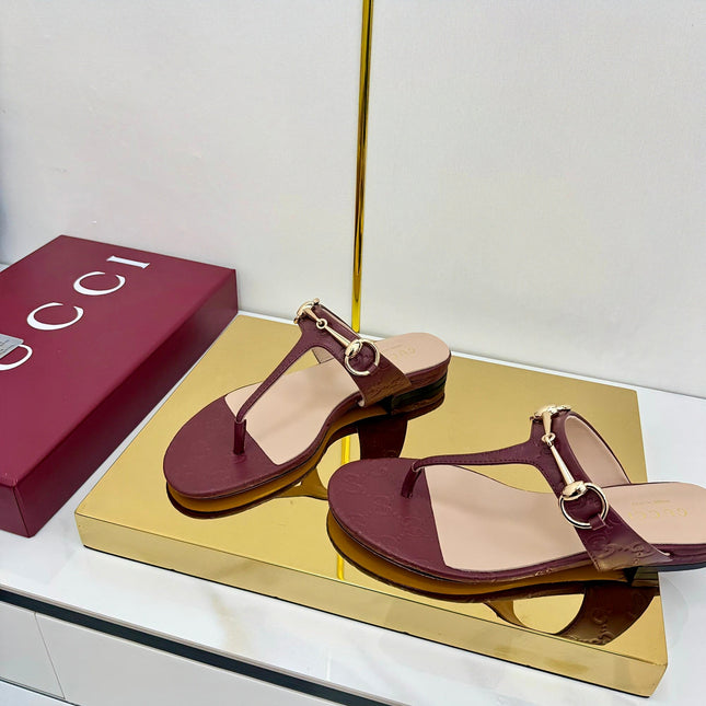 THONG SANDALS IN RED LAMBSKIN PRINTED LOGO WITH GOLD HARDWARE