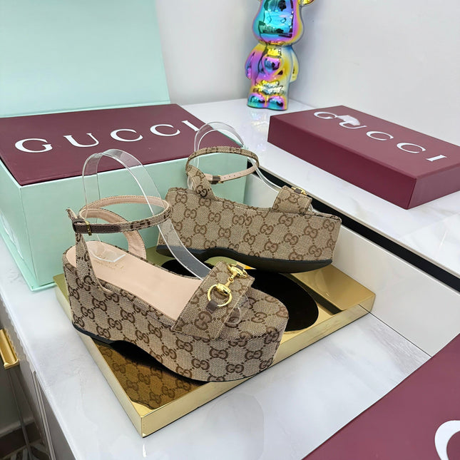 GG WEDGE HEELS IN DARK BEIGE FABRIC AND CALFSKIN WITH GOLD HARDWARE STYLE 3