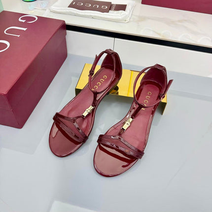 GG THONG SANDALS 25S IN RED LAMBSKIN WITH GOLD HARDWARE