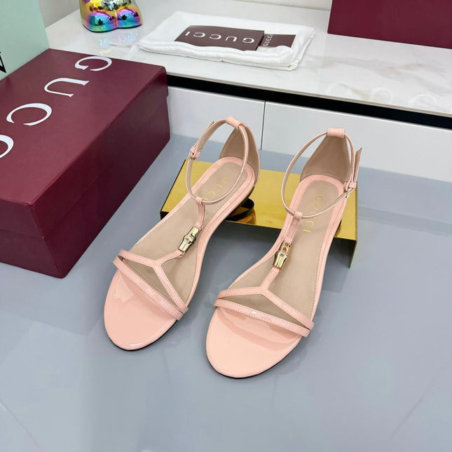 GG THONG SANDALS 25S IN LIGHT PINK LAMBSKIN WITH GOLD HARDWARE