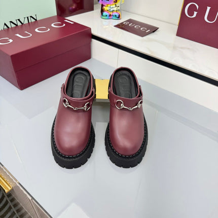 GG PLATFORM MULES 25S IN DARK RED CALFSKIN