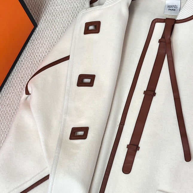 HERMES 25S CASHMERE COAT WITH LEATHER BUTTONS 204