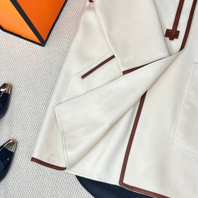 HERMES 25S CASHMERE COAT WITH LEATHER BUTTONS 204