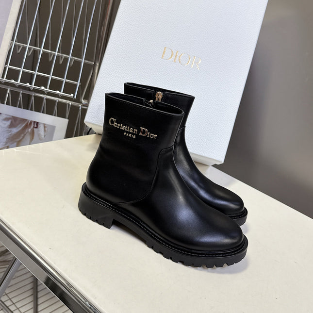 DIOR 25S D-MAJOR ANKLE BOOTS IN BLACK LAMBSKIN WITH GOLD HARDWARE