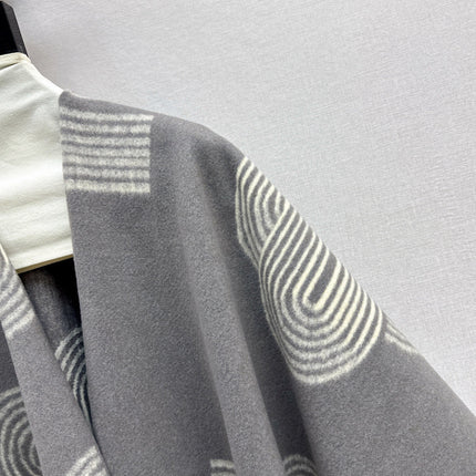 HERMES 25S JACQUARD CAPE COAT 320