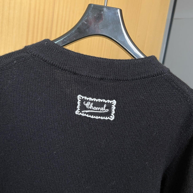 CHANEL 25S CARDIGAN STYLE 193