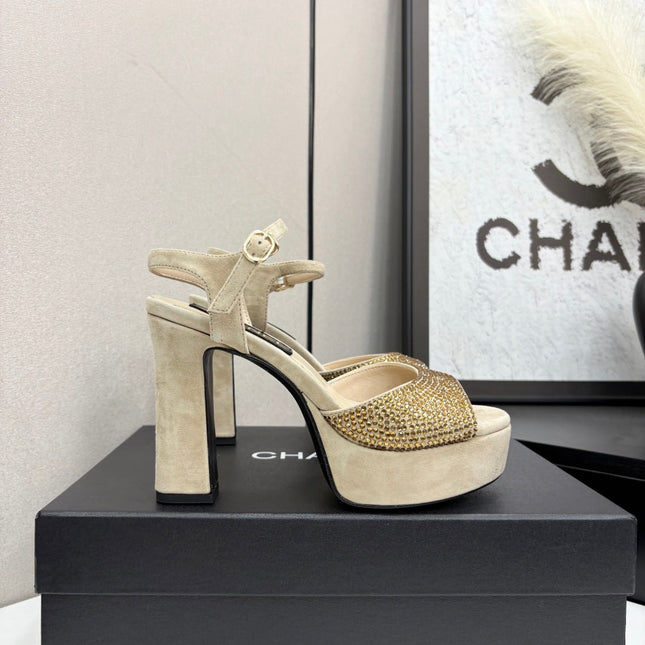 CC HEEL SANDAL 25S IN BEIGE SUEDE WITH CRYSTAL