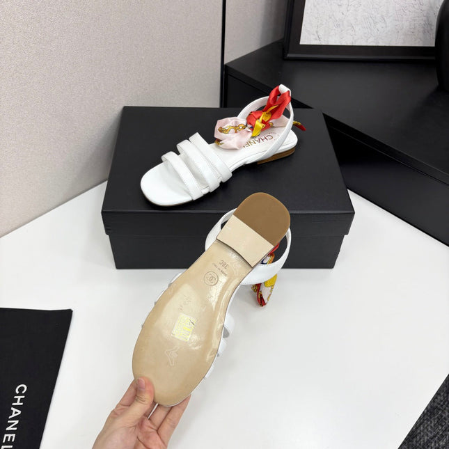 CC SANDAL 25S IN WHITE LAMBSKIN WITH SILK BOW