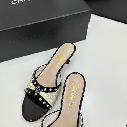 CC HIGH HEEL 25S 50 MM IN WHITE AND LIGHT BEIGE RAFFIA WITH CRYSTALS