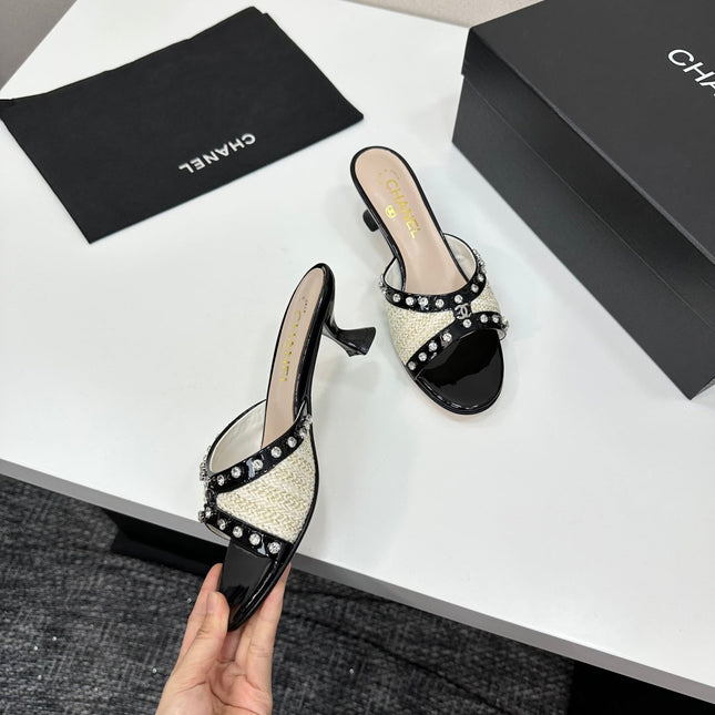 CC HIGH HEEL 25S 50 MM IN WHITE AND LIGHT BEIGE RAFFIA WITH CRYSTALS