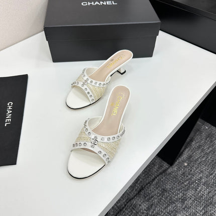 CC HIGH HEEL 25S 50 MM IN WHITE RAFFIA AND CALFSKIN WITH CRYSTALS