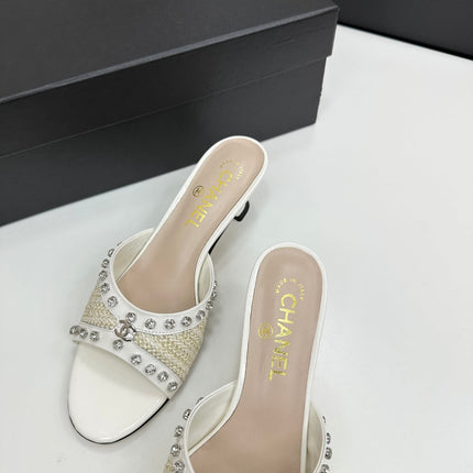 CC HIGH HEEL 25S 50 MM IN WHITE RAFFIA AND CALFSKIN WITH CRYSTALS