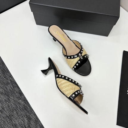 CC HIGH HEEL 25S 50 MM IN BEIGE RAFFIA AND BLACK CALFSKIN WITH CRYSTALS