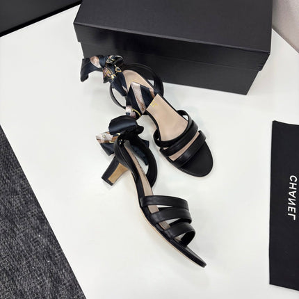 CC HEEL SANDAL 25S IN BLACK LAMBSKIN WITH SILK BOW