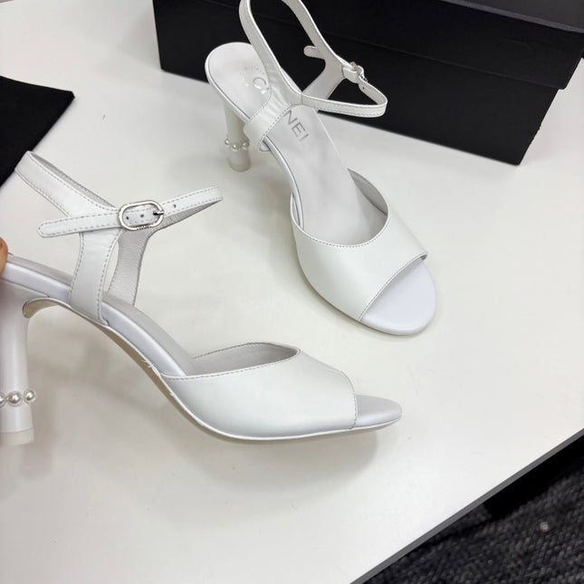CC HIGH SANDAL 25S 80 MM IN WHITE CALFSKIN WITH PEARL DETAILS