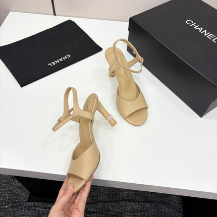 CC HIGH SANDAL 25S 80 MM IN BEIGE CALFSKIN WITH PEARL DETAILS