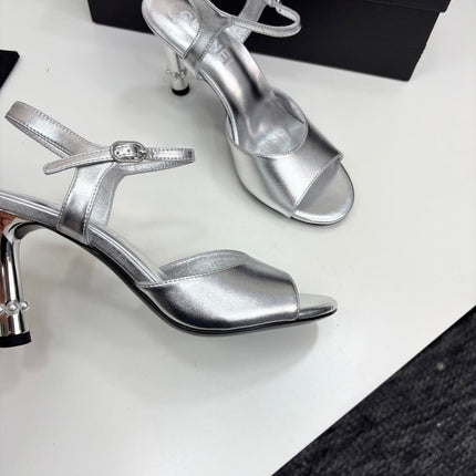 CC HIGH SANDAL 25S 80 MM IN SILVER CALFSKIN WITH PEARL DETAILS