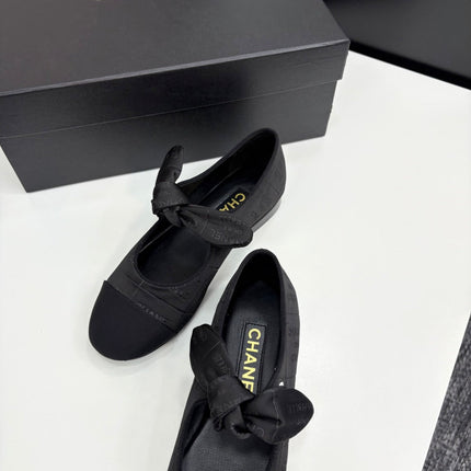 CC BALLET FLATS 25S IN BLACK FABRIC WITH BOW
