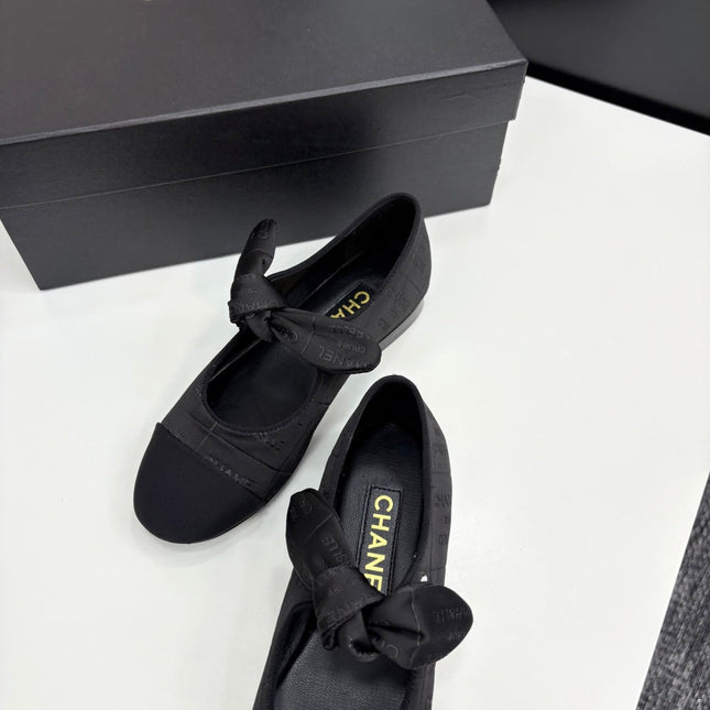 CC BALLET FLATS 25S IN BLACK FABRIC WITH BOW