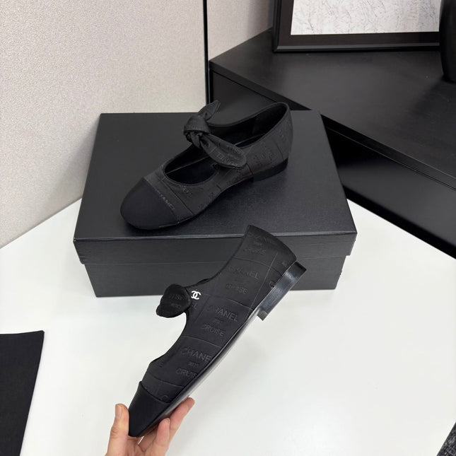 CC BALLET FLATS 25S IN BLACK FABRIC WITH BOW
