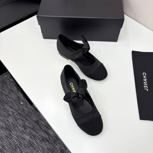 CC BALLET FLATS 25S IN BLACK FABRIC WITH BOW